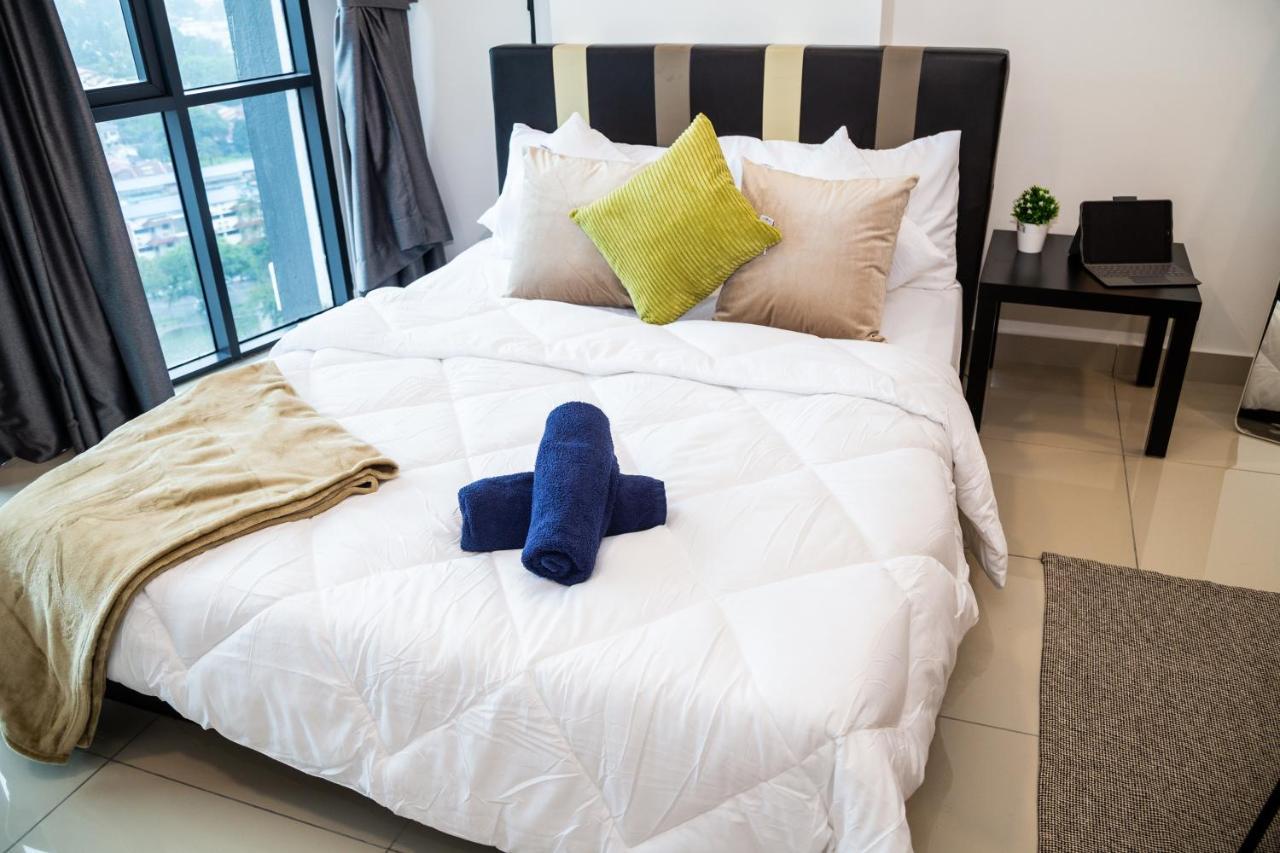 Studio Units At Pacific Tower Near Jaya One By Comfyasia Petaling Jaya Exterior foto