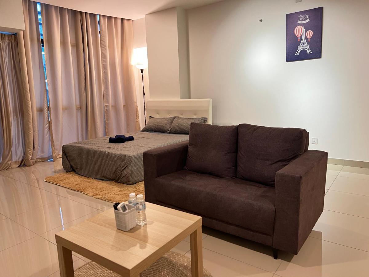 Studio Units At Pacific Tower Near Jaya One By Comfyasia Petaling Jaya Exterior foto